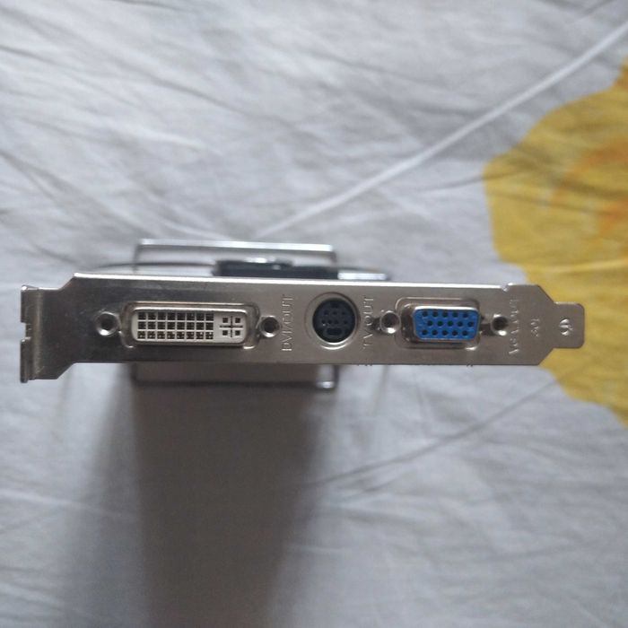 Видеокарта. HT B 94V-0