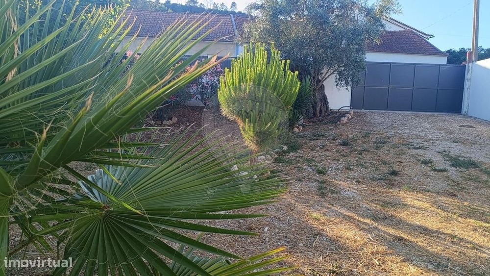 Moradia T0 para venda