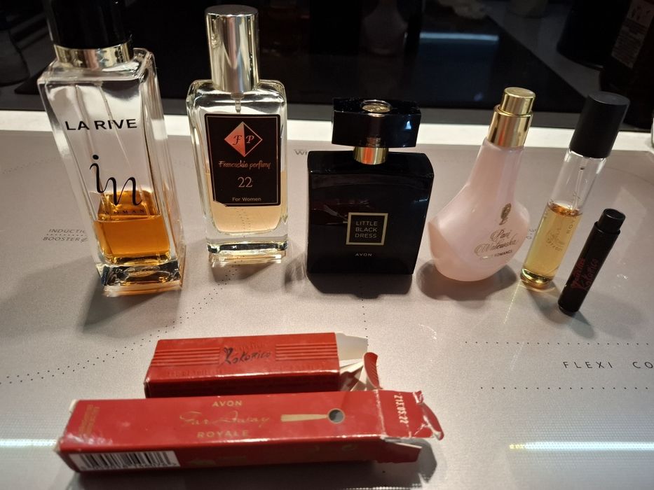 Zestaw 6 perfum damskich, Avon, Pani Walewska, La Rive wieczorowe