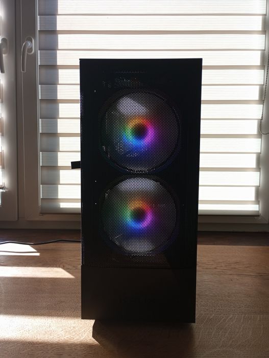 Komputer | Ryzen 5 1600 | RX 570 4GB | 16GB RAM | SSD 512GB | Win 11