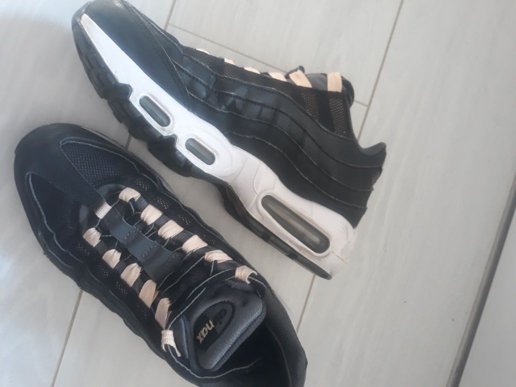 Buty Nike czarne