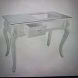 Vendo Mesa manicure