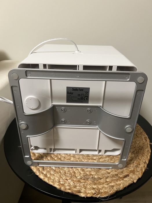 Nawilżacz powietrza OSKAR z Aromatyzerem Stadler Form