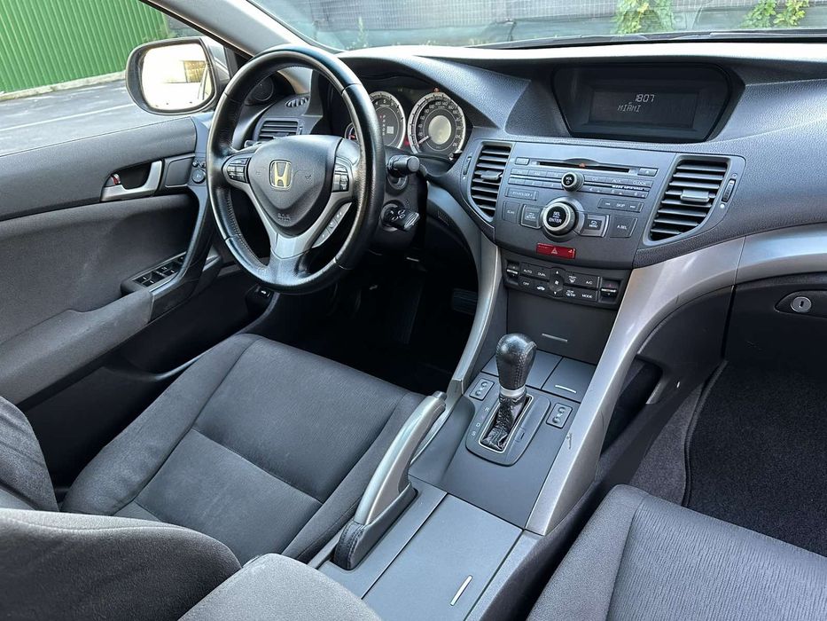 Продам Honda Accord 2008