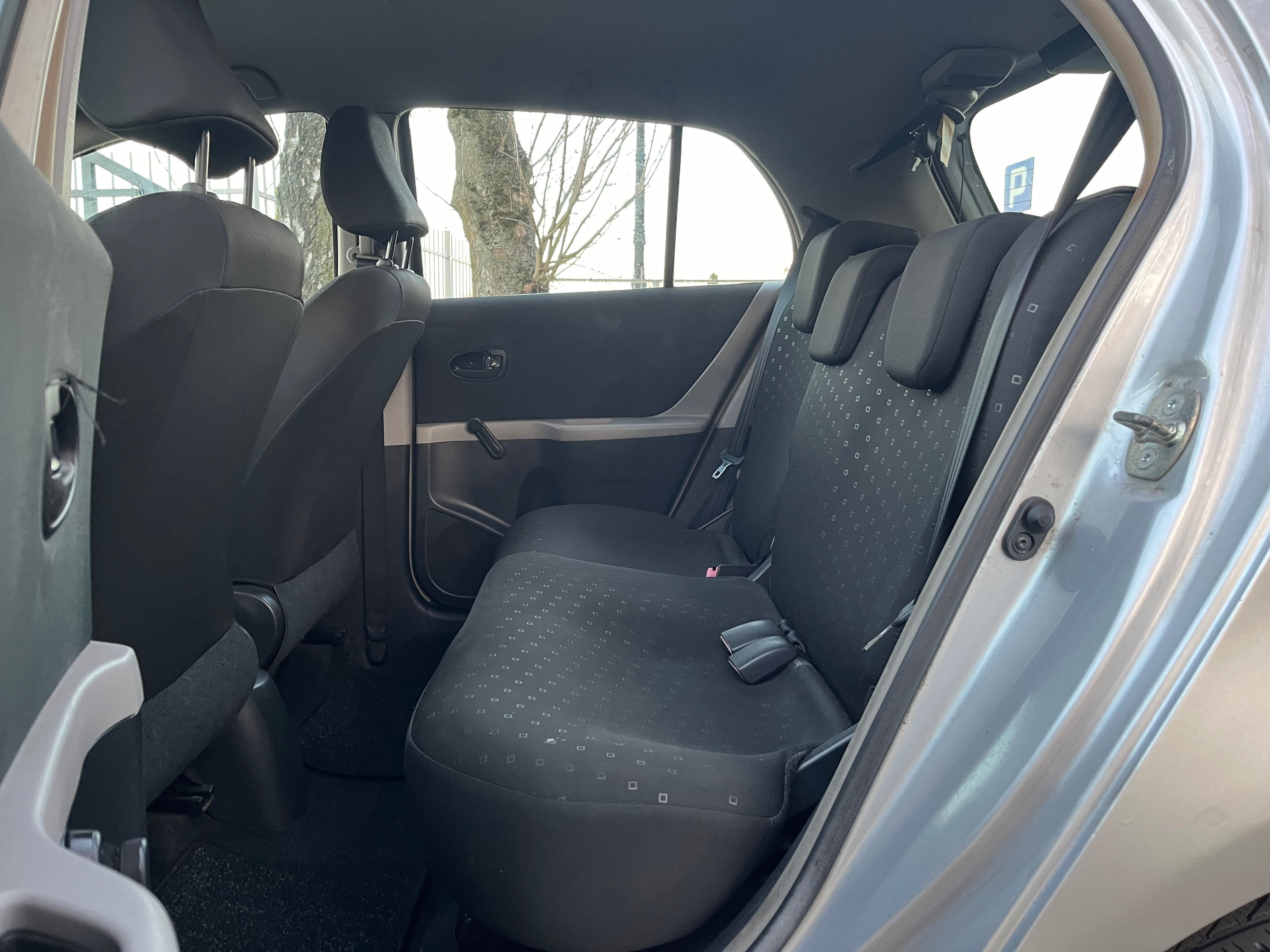 Toyota Yaris MK2 5d 1.0 benzyna !!! 2008 rok !!!