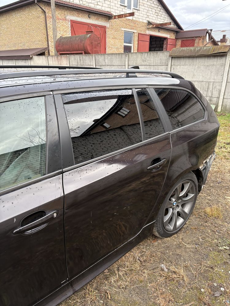 Двері на bmw e60 e61 дверь на бмв е60 е61 дверка бмв