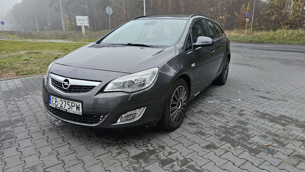 Opel Astra J 2.0 cdti Automat