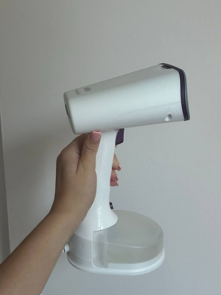 Портативний відпарювач Braun