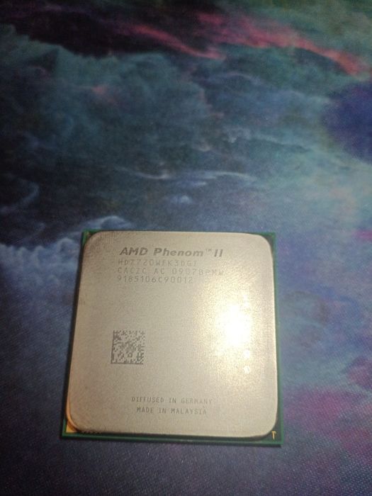 Procesor komputerowy AMD Phenom II X3 720
