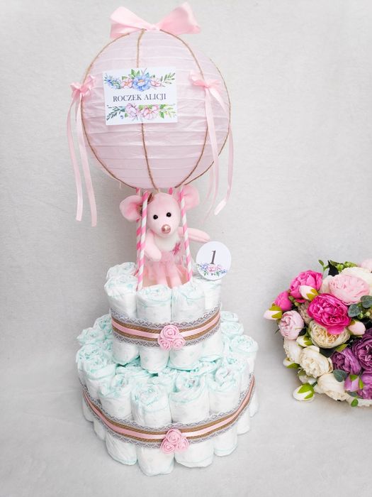 Personalizowany tort z pampersów pieluszek pieluch baby shower prezent