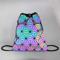 Nowy plecak holograficzny ze sznurkiem
