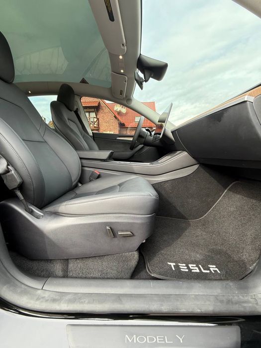 Tesla Model Y Long Rang 82 kWt
