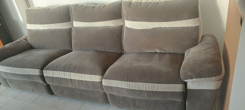 Sofá relax, elétrico, 3 lugares.