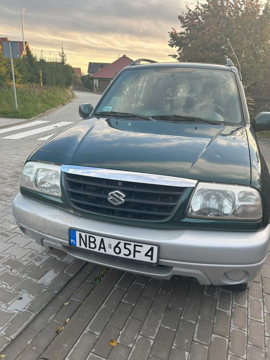samochód Suzuki Grand Vitara