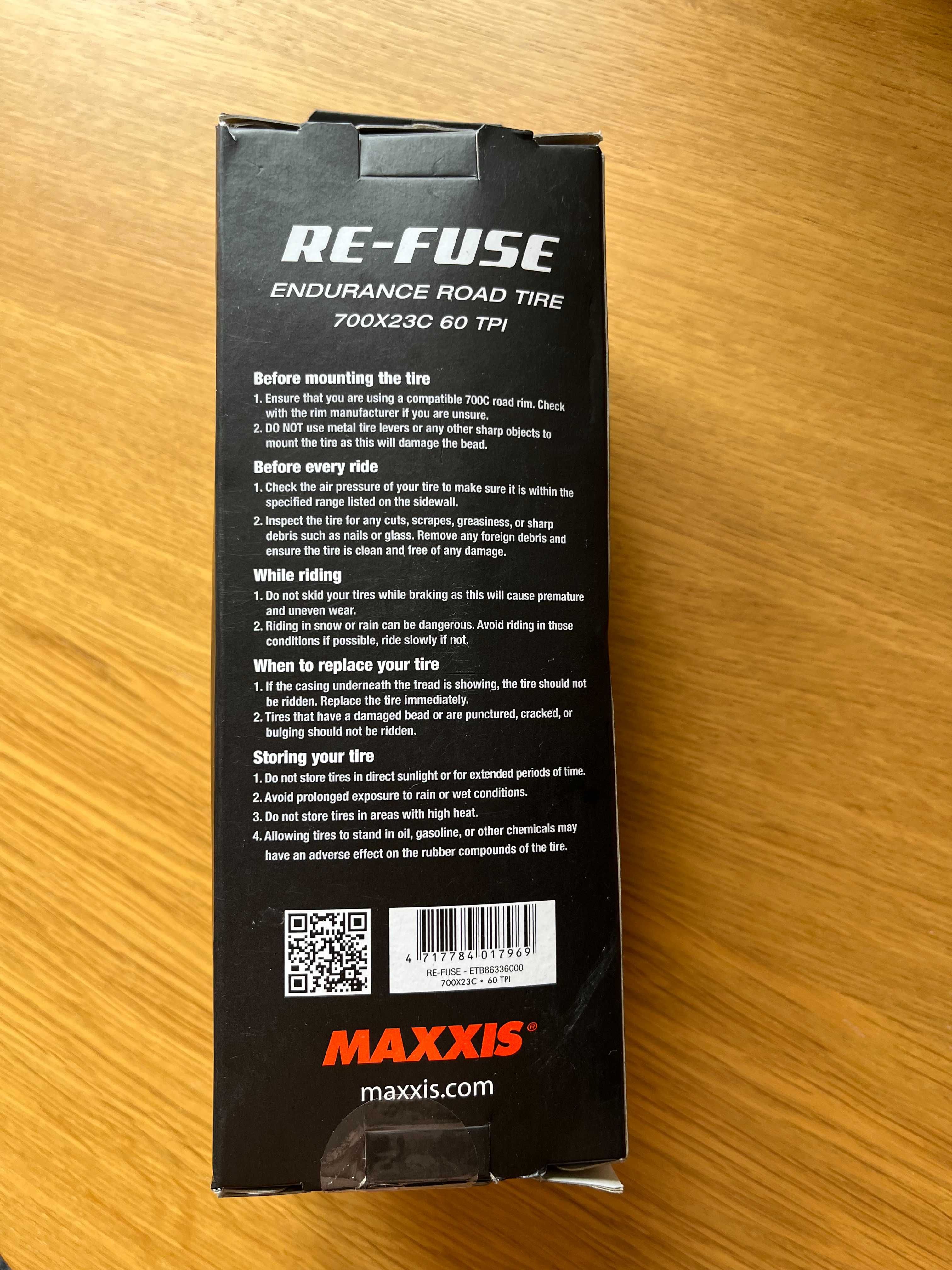 Opony rowerowe Maxxis Re-fuse 700x23C NOWE 2 szt.