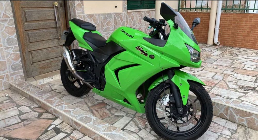 Kawasaki Ninja 250