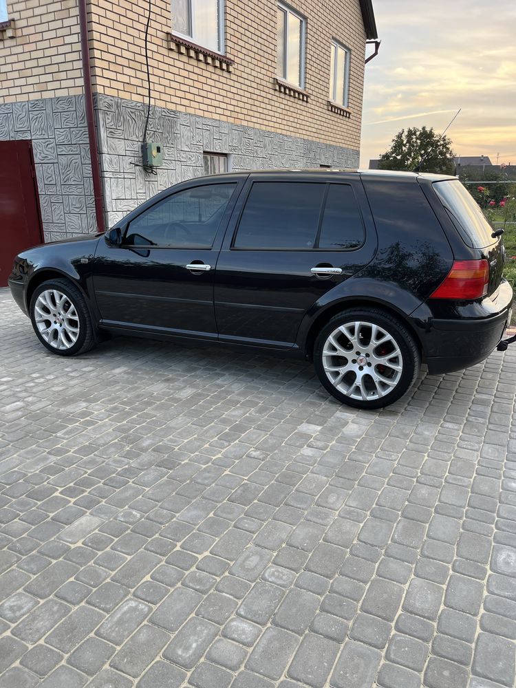 GOLF 4 продається