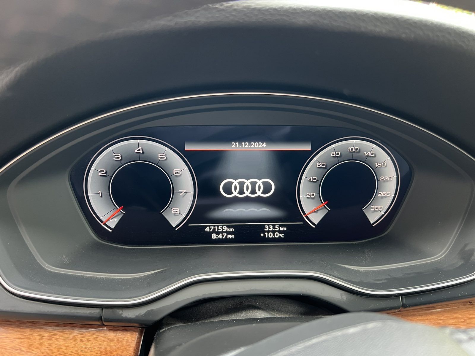 Audi Q5 Premium Plus 45 S-Line 2023 года