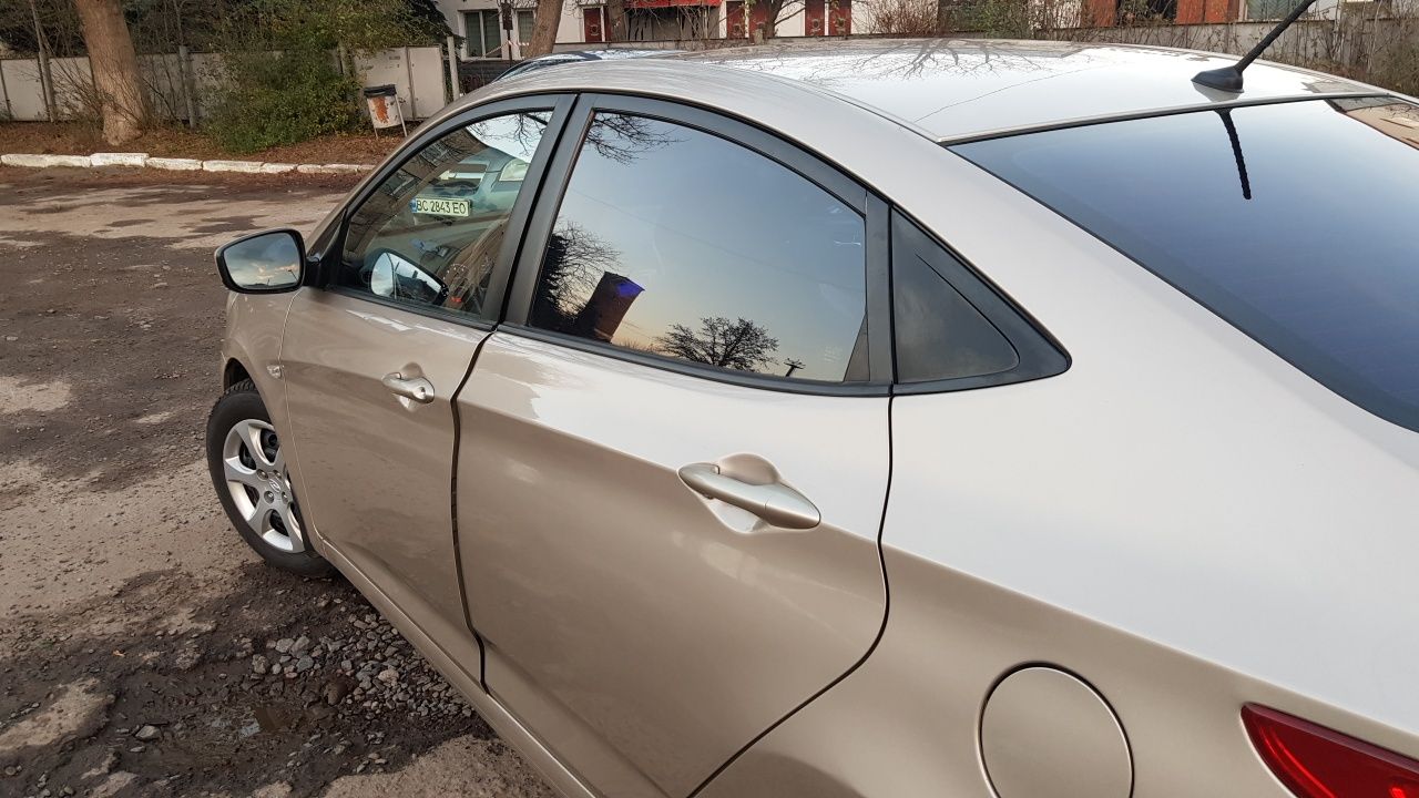 Hyunbai Accent 1.4 2012 рік