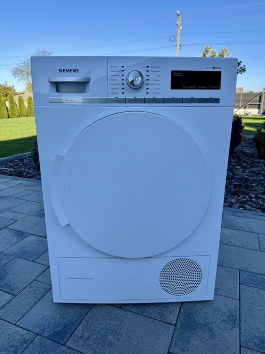 Сушильна машина Siemens IQ700