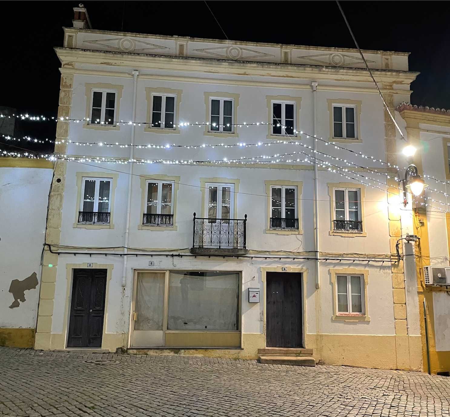 Prédio centro histórico do Crato 2 Apar. Studio + 4 Suites + 2 Quartos