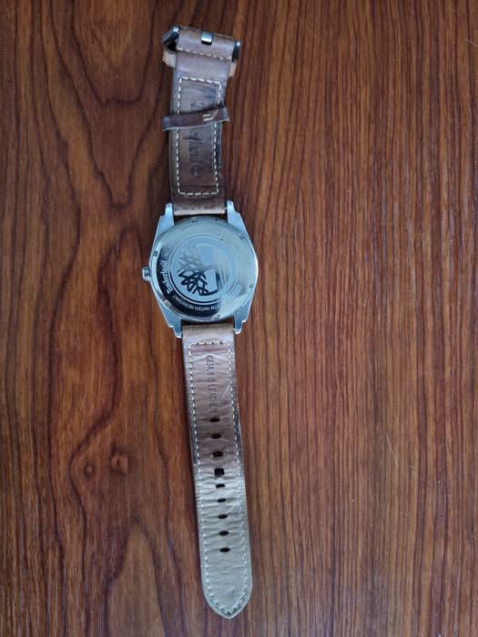 Relógio Timberland bracelete de pele