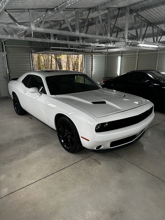 Dodge Challenger 3.6 SXT Plus