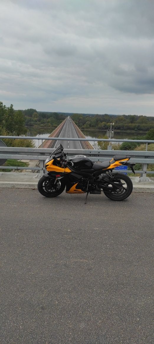 Suzuki GSX-R 750 na kategorie A2