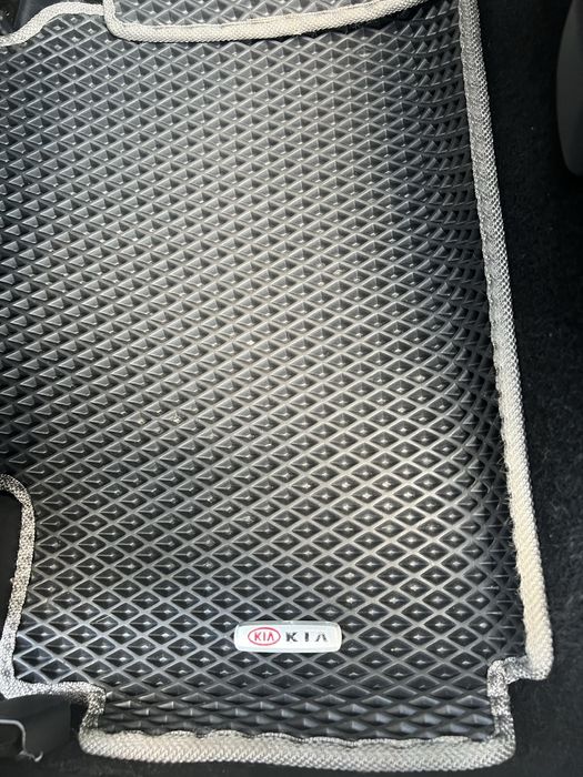 Продаж Kia Ceed 2017 від ВЛАСНИКА