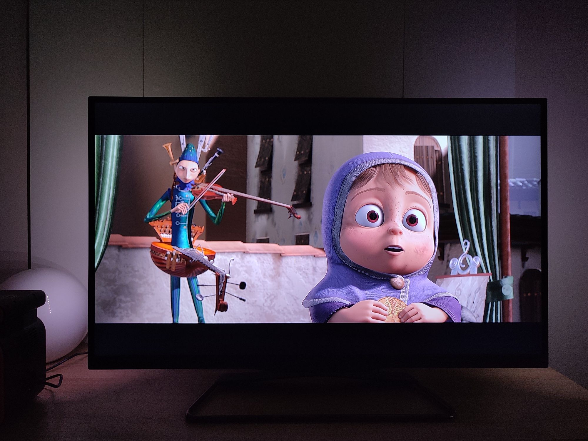 Телевізор Phillips Філіпс 42 Ambilight