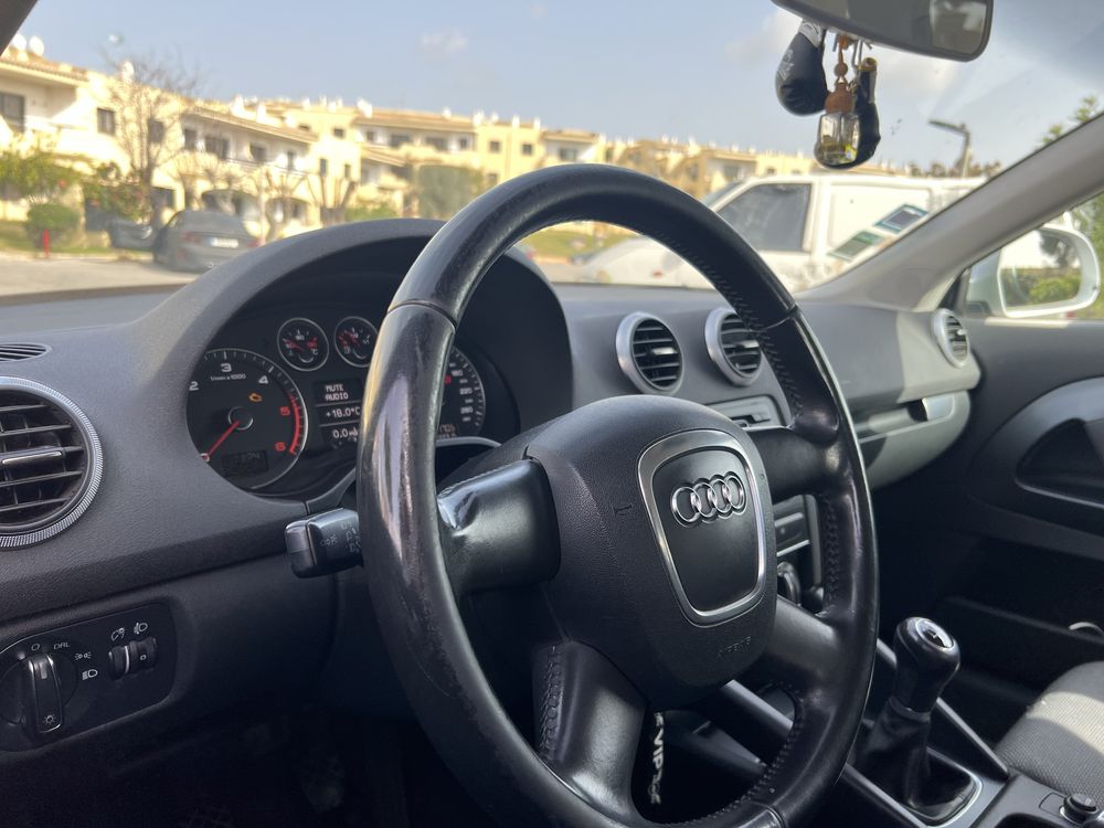 Audi A3 - sportback 1.6 tdi - 180.000km