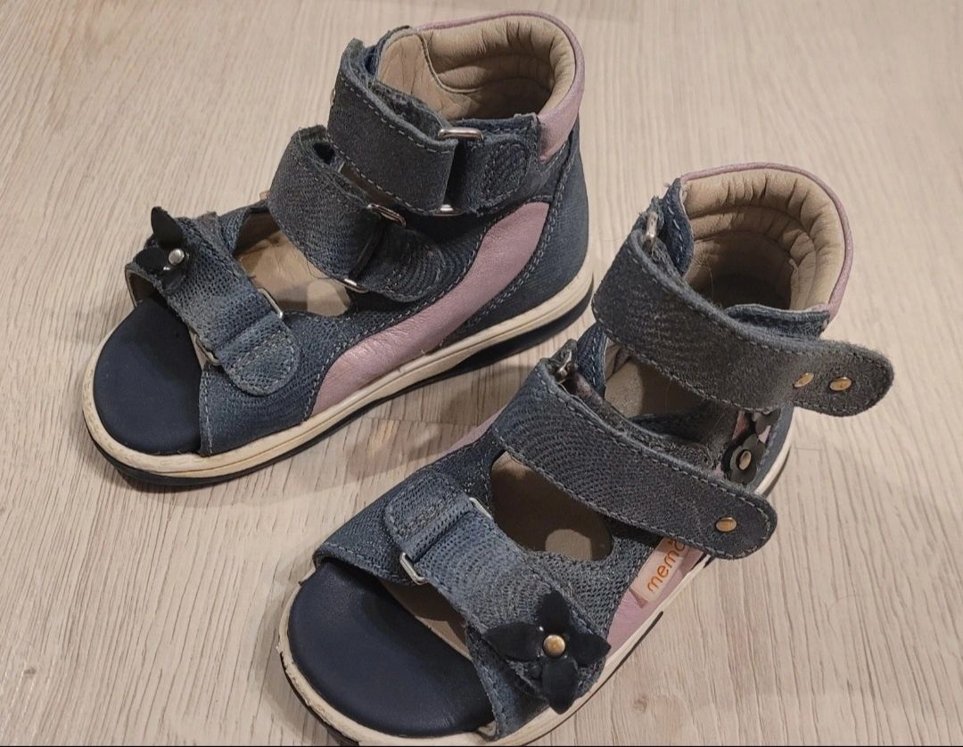 Buty Diagnostyczno- korekcyjne.Wkładka 15 cm.Memo Agnes.Rozm 23.