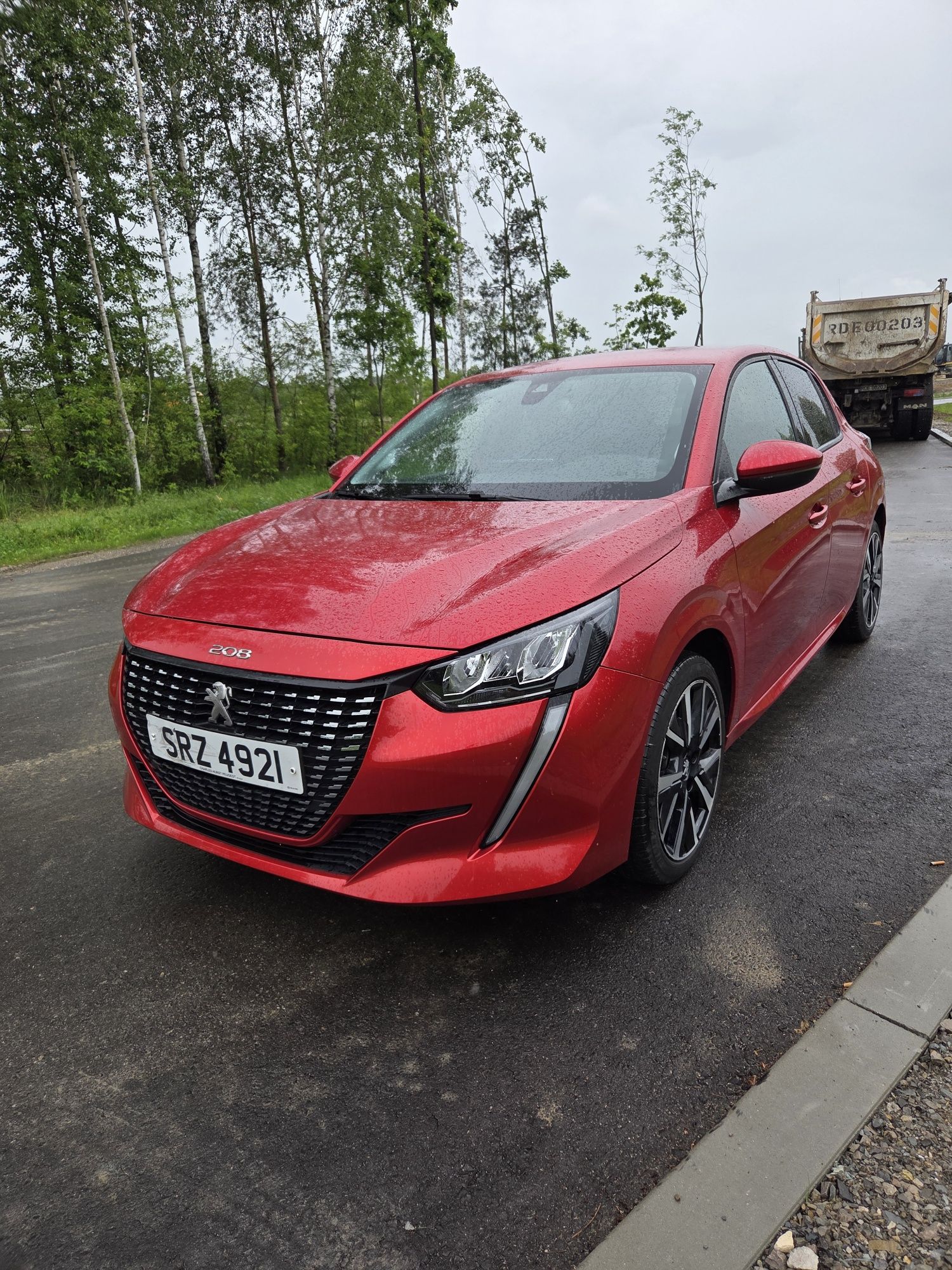 Peugeot 208 1.2 benzyna rok 2020