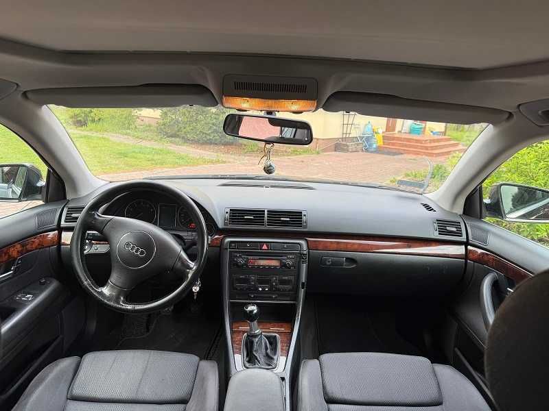 Audi A4 / 2.0 /////