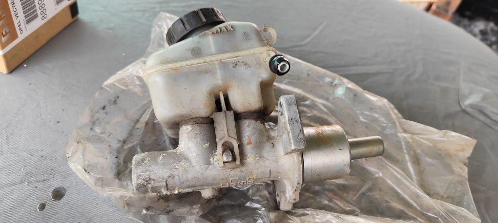 Peças para Opel Zafira a 2.2 dti bomba de óleo e vaso