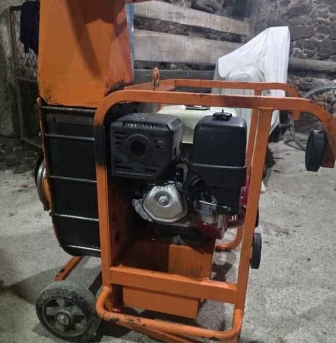 Aspirador de Folhas Industrial