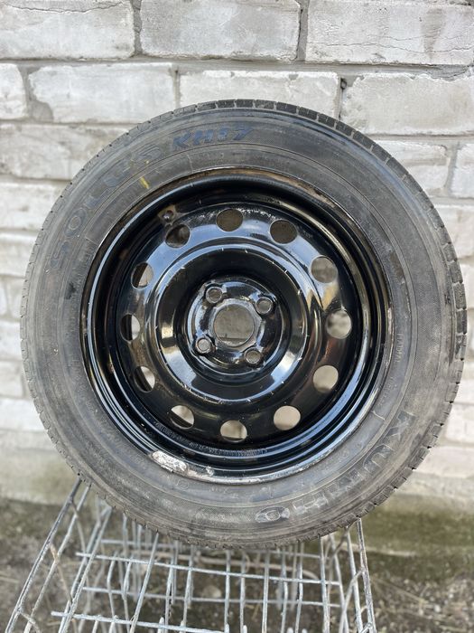 Продам нове колесо 185/65R15 88H Kumho Solus kh17