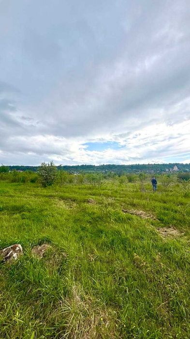 Продаж земельної ділянки. с. Відники