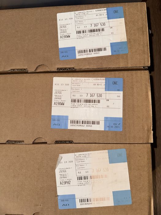 Listwa klapy bagażnika Mini Cooper R50, R52, R53 nowa, OE