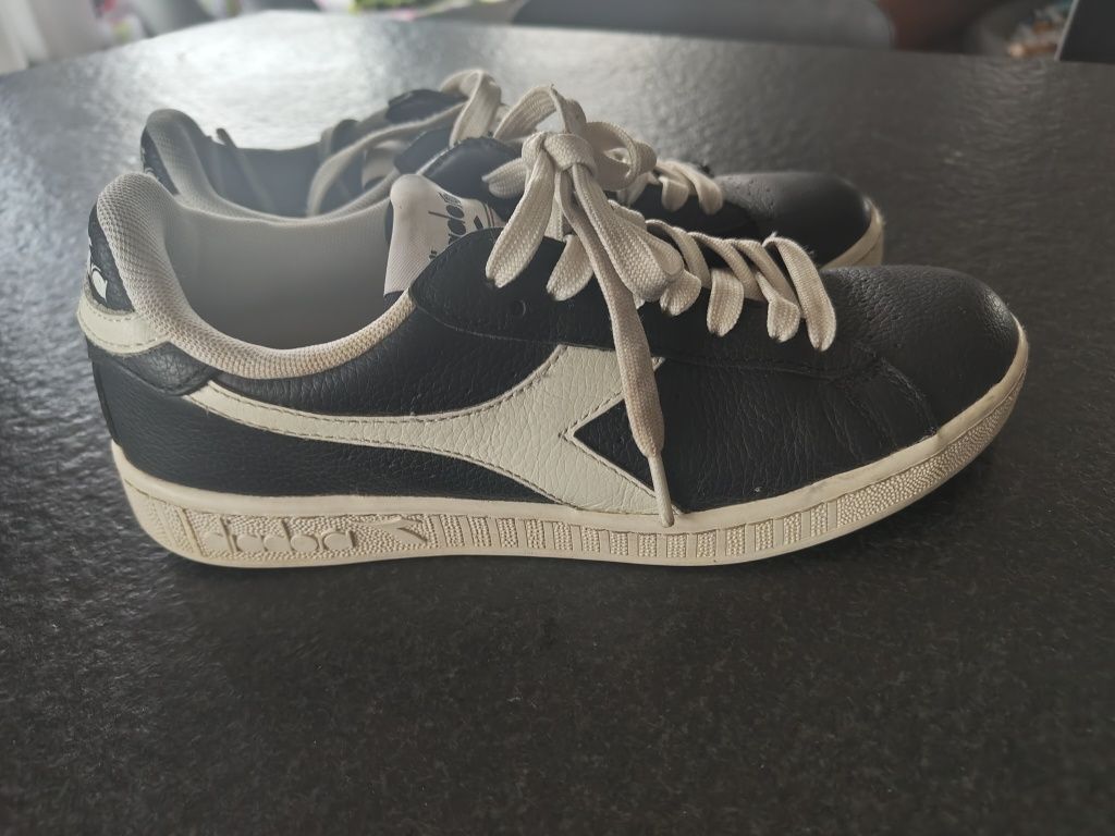 Sneakersy Diadira rozm 39