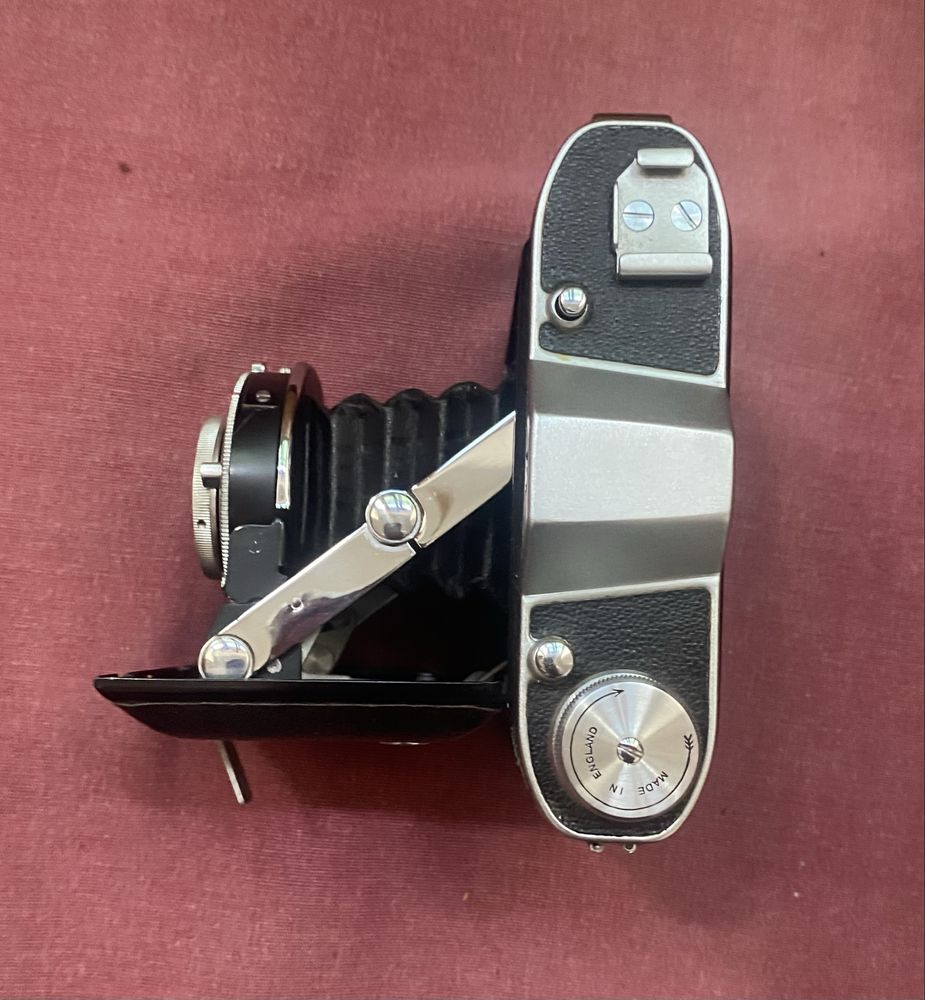 Camera Ensign Selfix 16 20