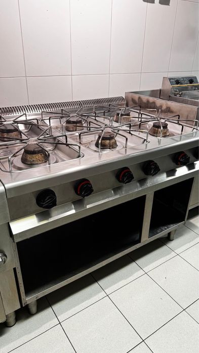 Fogão a gás c/ móvel, 6 queimadores sem forno