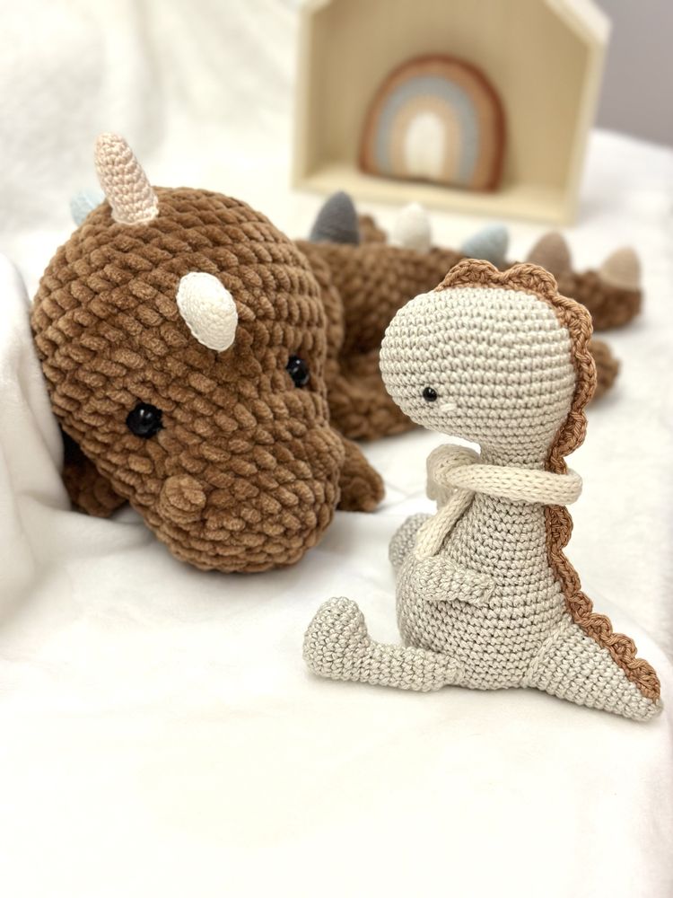 Naninha dinossauro amigurumi