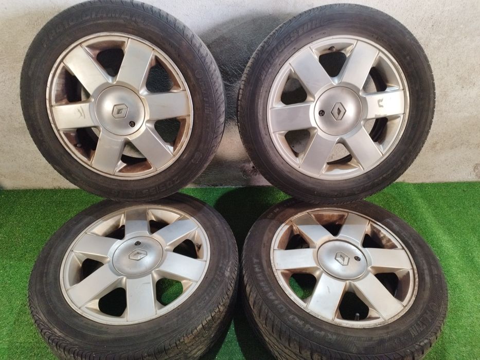 4 Jantes originais Renault 16 sem pneus