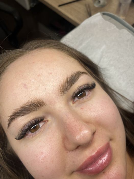 Przedłużanie rzęs metodą 1-5D