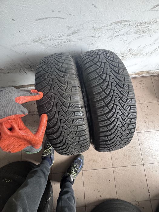 Idealne 8mm cena za 2szt Goodyear Ultragrip - 195/65/15