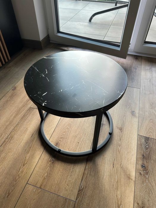 Stolik kawowy okrągły-blat czarny marmur