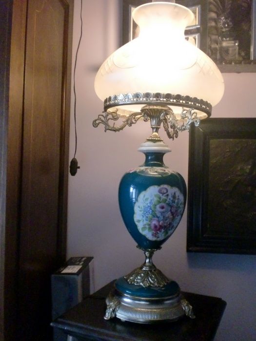 Candeeiro de mesa louça Alemã