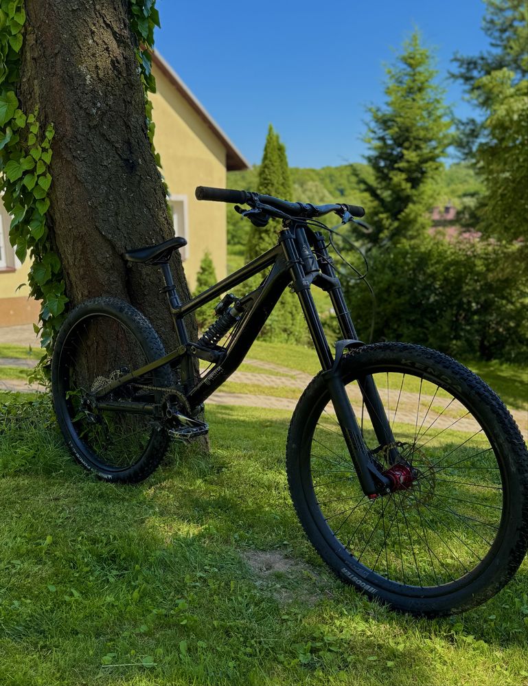 Rower Canyon Dhx 27.5 DH zjazdowy Dartmoor Pro