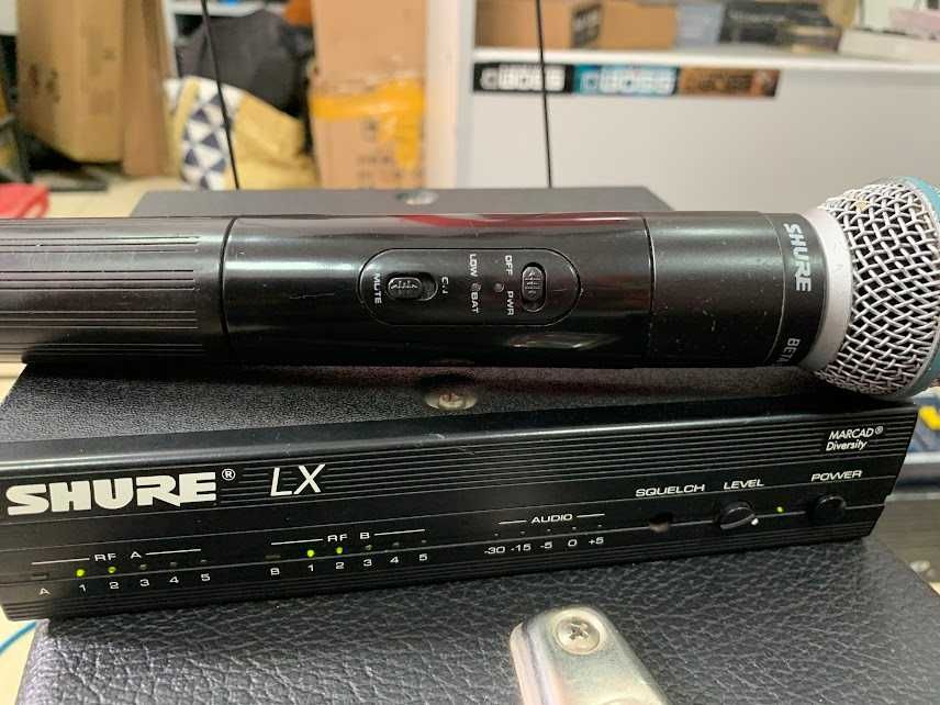 Продам радіомикрофон SHURE LX/BETA 58A.Made In USA.